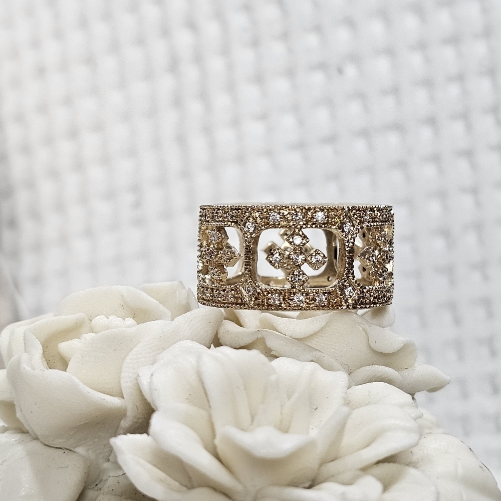 925 Gold Vermeil and Crystal Band Ring - Picture 4 of 16